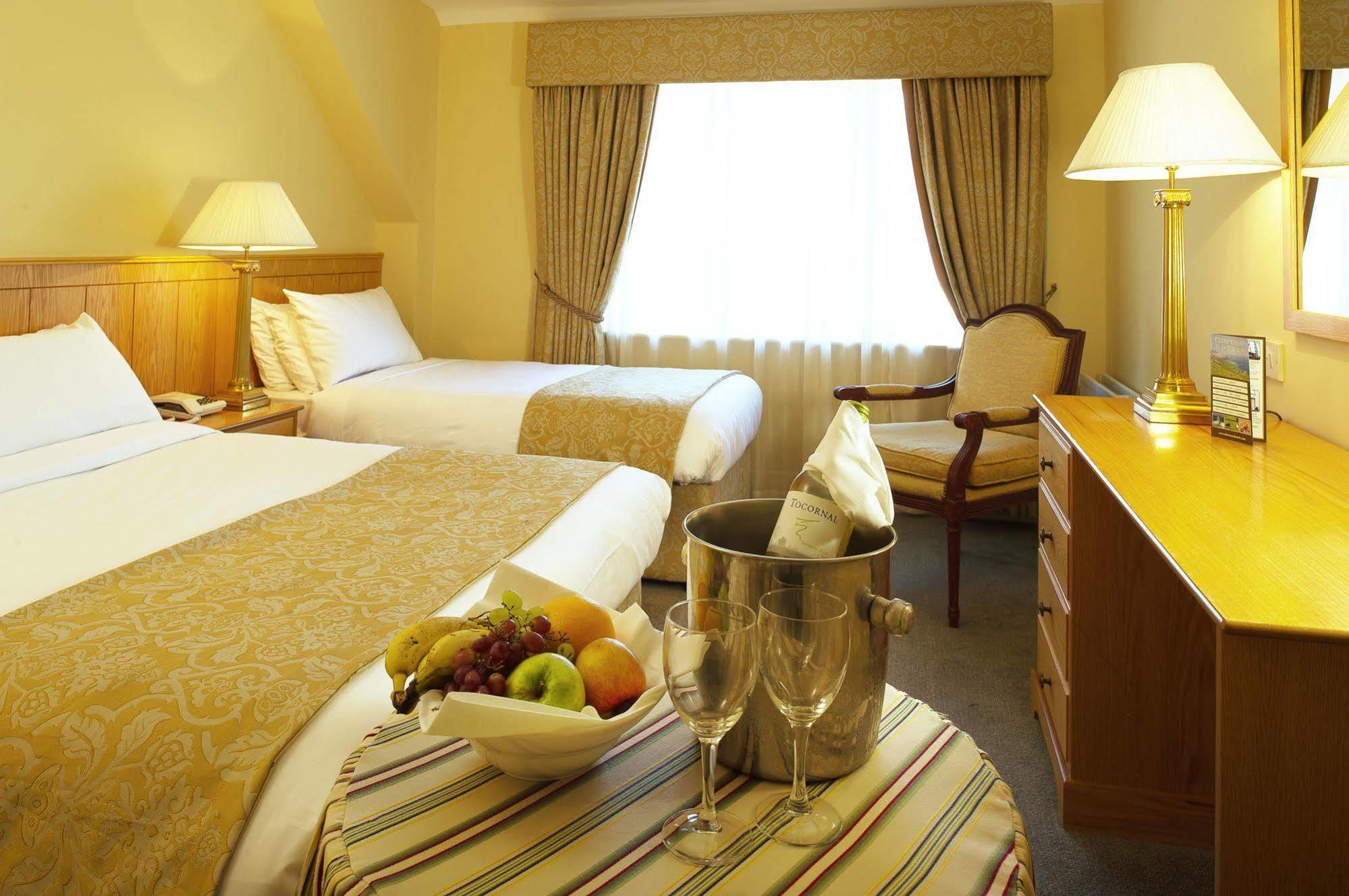 Merriman Hotel Kinvara Eksteriør bilde